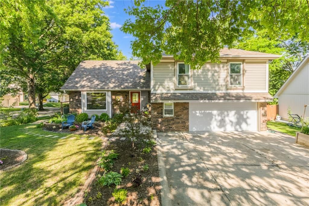 5909 N Norton Avenue, Gladstone, MO