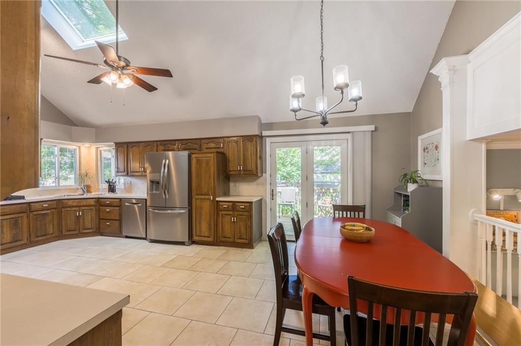 5909 N Norton Avenue — photo 20