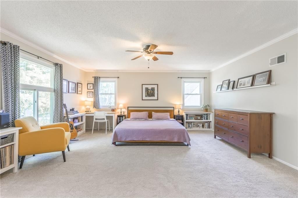 5909 N Norton Avenue — photo 26