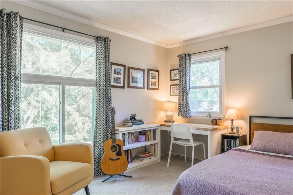 5909 N Norton Avenue — photo 27