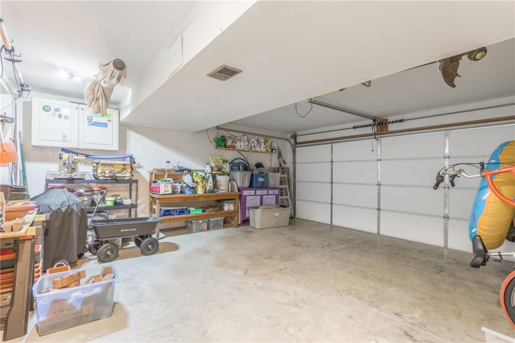5909 N Norton Avenue — photo 50