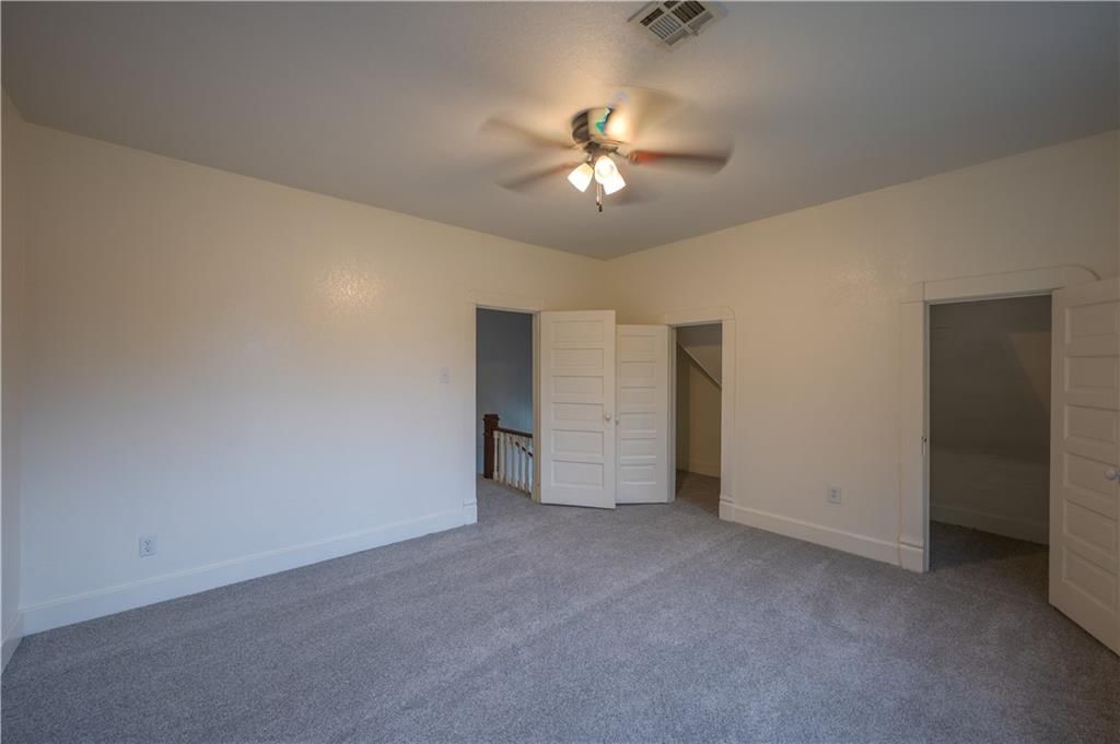 615 W 6th Street — photo 18
