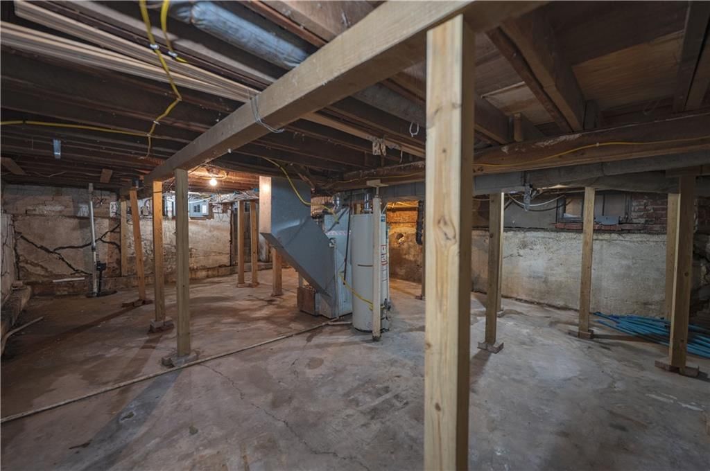 615 W 6th Street — photo 29