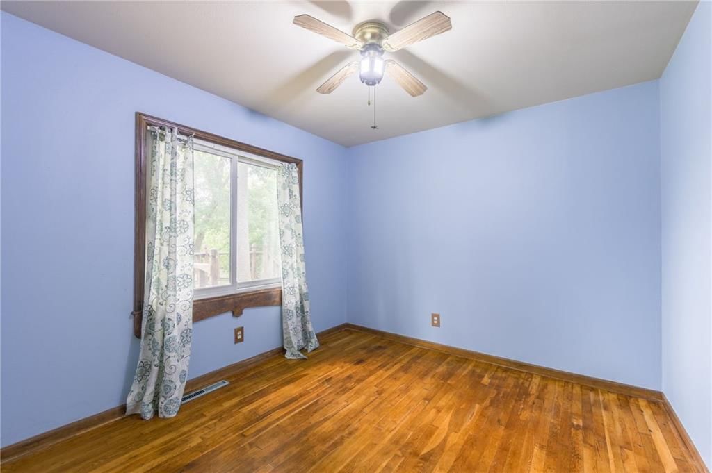503 E Mckissock Street — photo 18