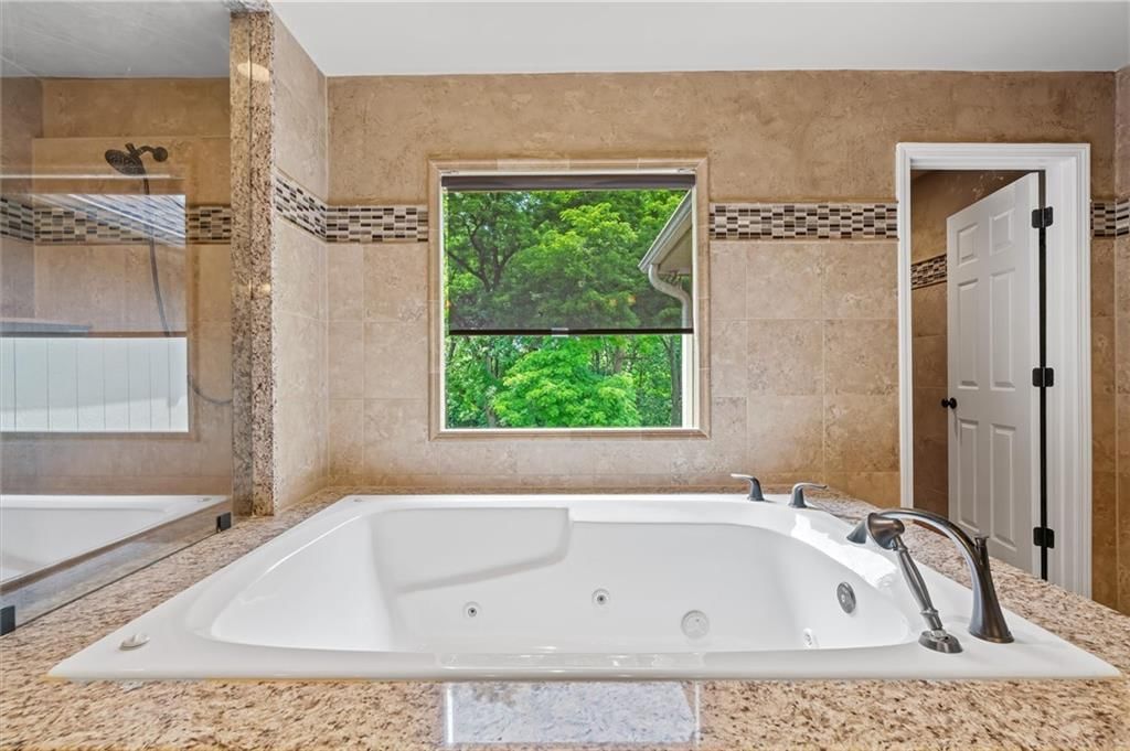 14702 Hills Road — photo 37