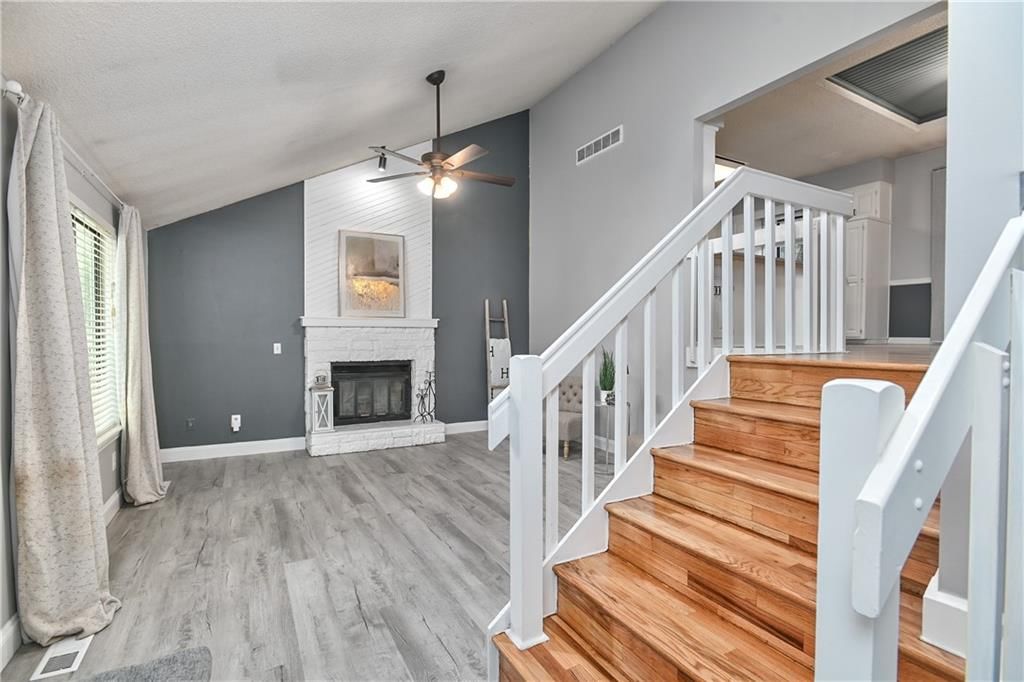 9307 Acuff Lane — photo 4