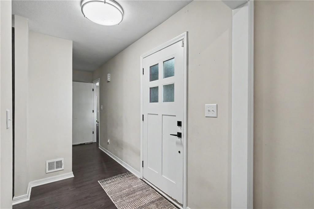 18629 Linwood Road — photo 14