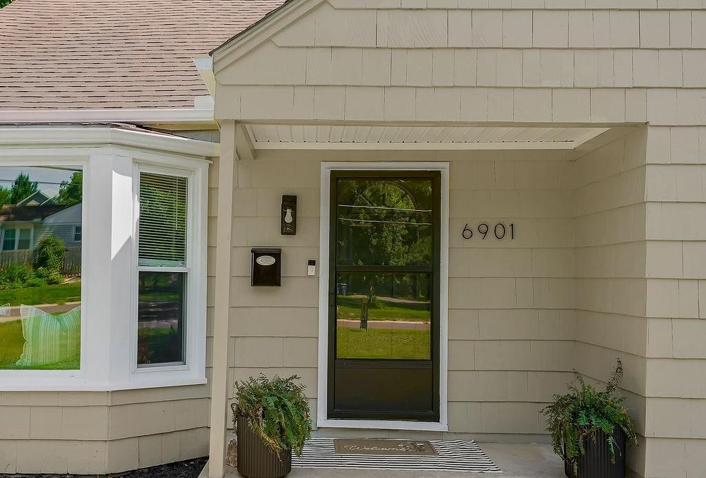 6901 Broadmoor Street — photo 5
