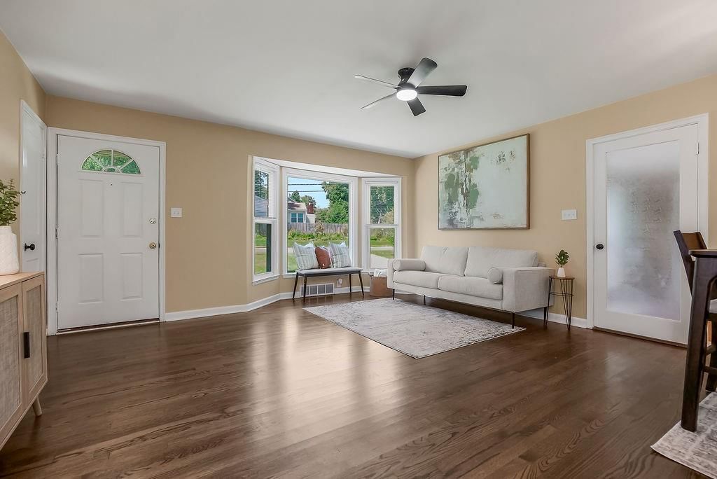 6901 Broadmoor Street — photo 7
