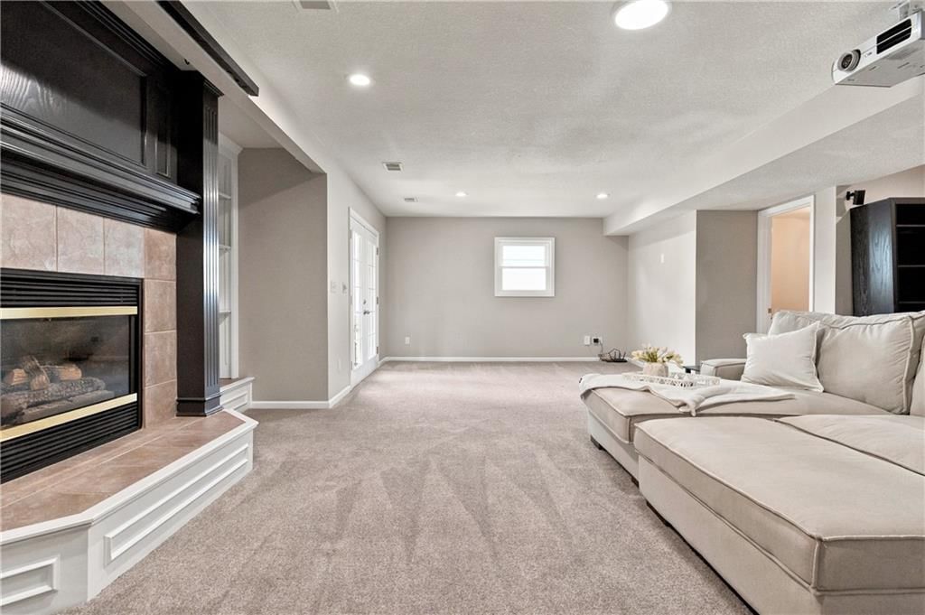 282 W Westhoff Place — photo 27