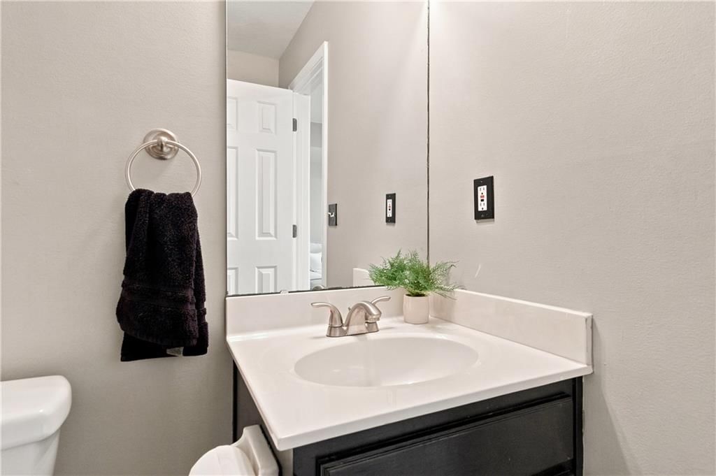 282 W Westhoff Place — photo 30