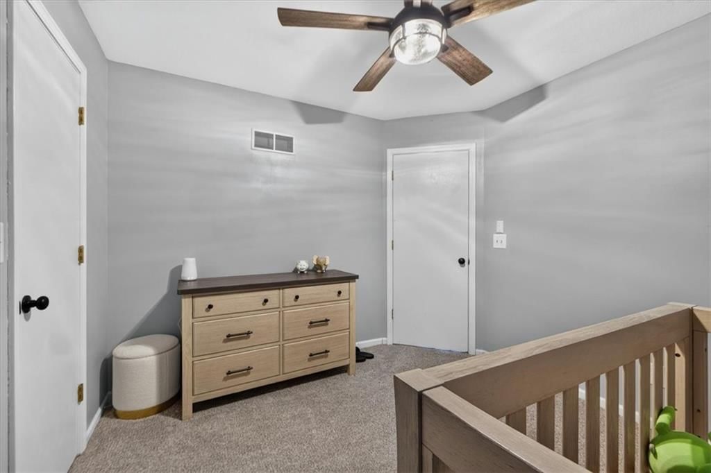 5743 Willow Avenue — photo 30