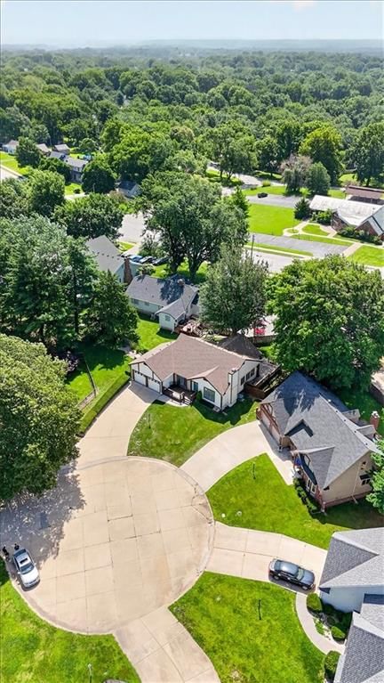 5743 Willow Avenue — photo 41