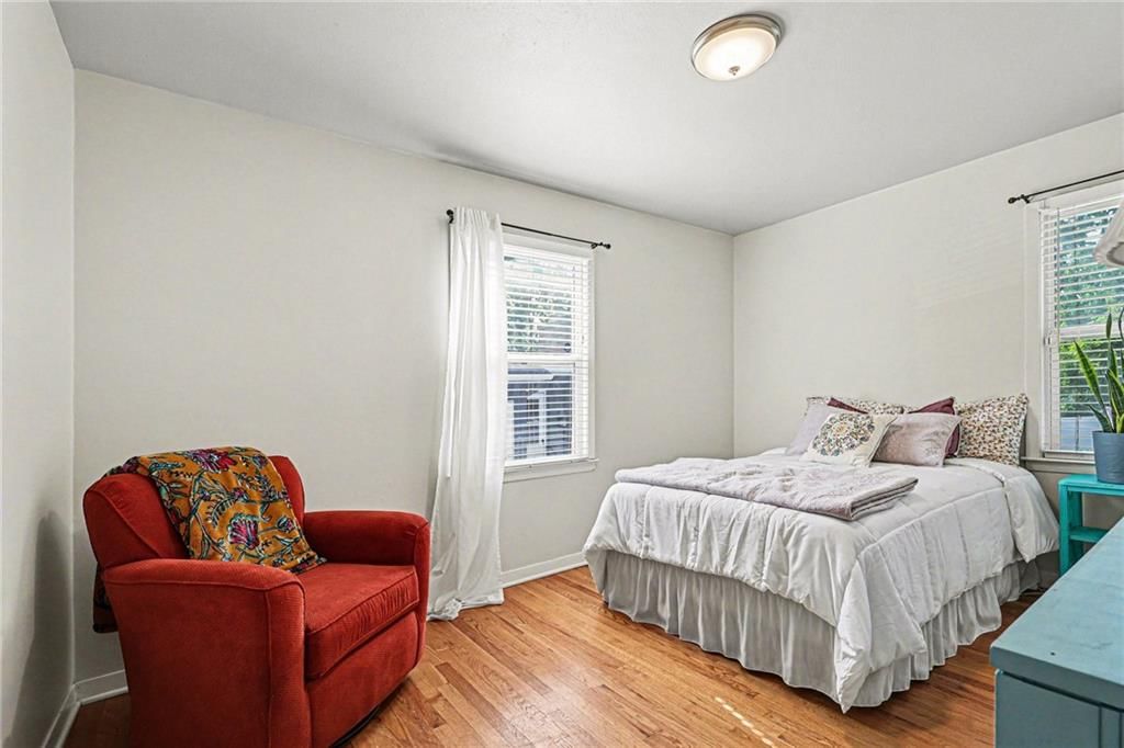 7207 W 71st Terrace — photo 11
