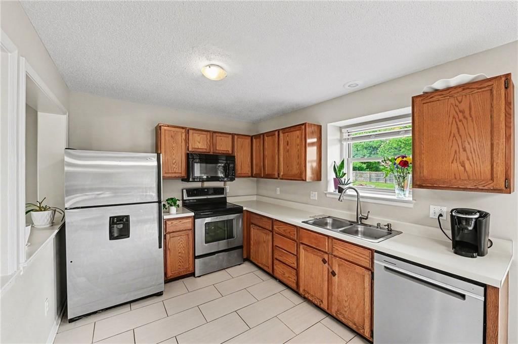 9812 W 51st Street — photo 10