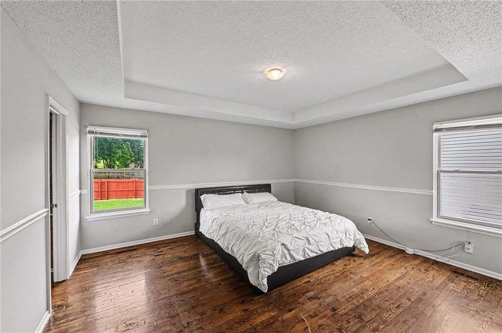 9812 W 51st Street — photo 11