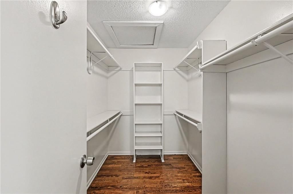 9812 W 51st Street — photo 15