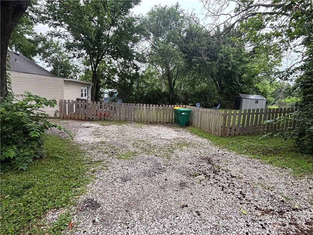 2639 S 28th Street — photo 18