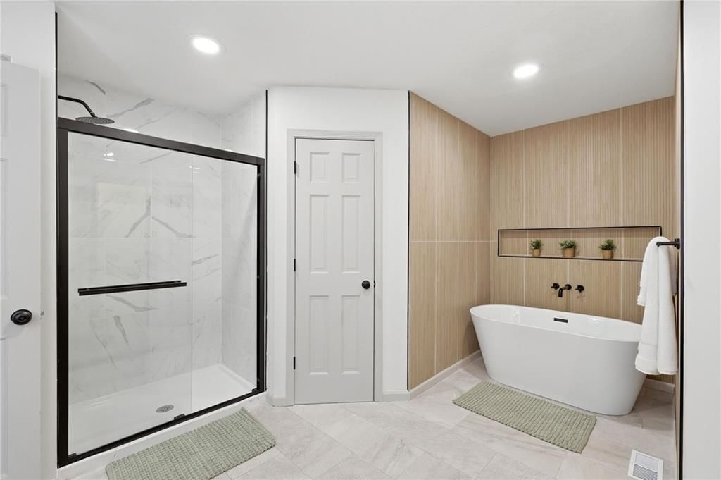 1008 NE Remington Court — photo 35