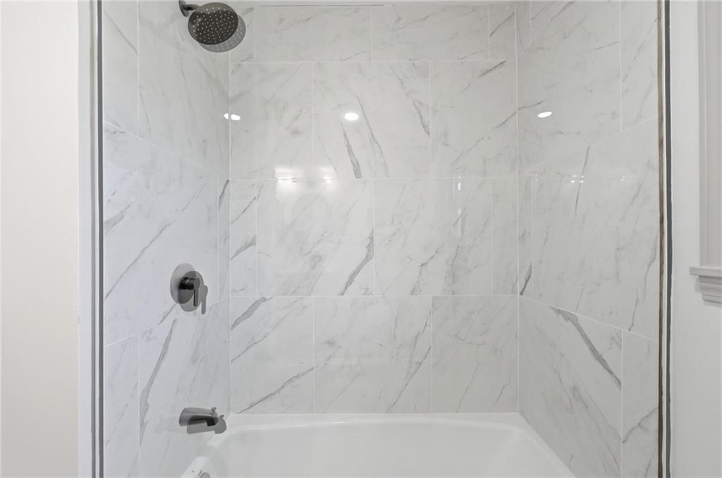 1008 NE Remington Court — photo 41