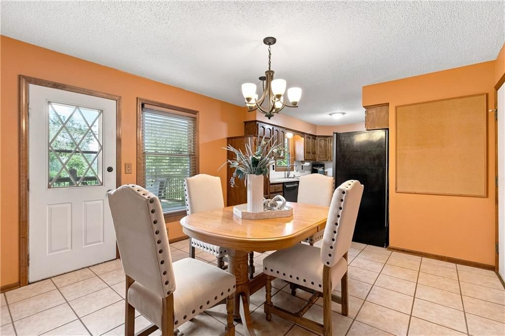 8406 N Crawford Avenue — photo 11