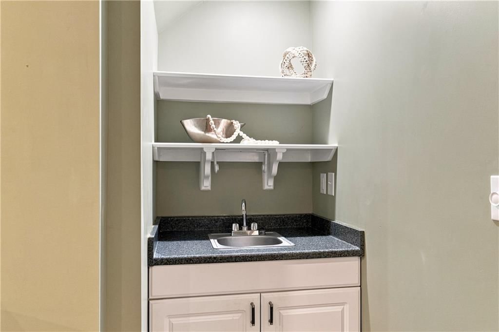 8406 N Crawford Avenue — photo 22