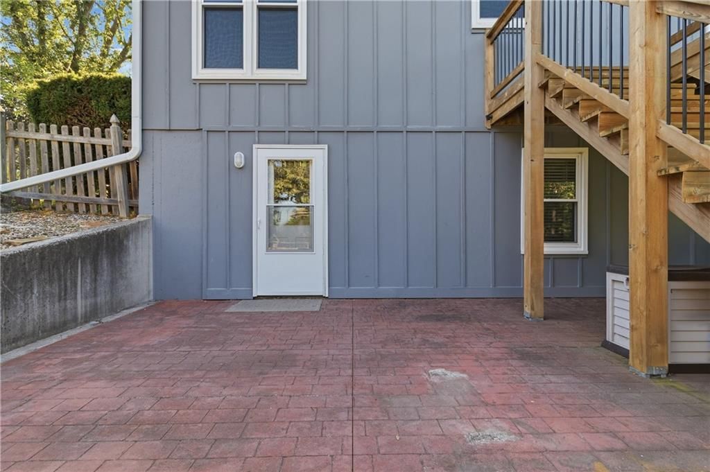 8406 N Crawford Avenue — photo 28