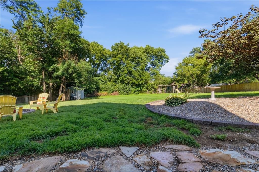 8406 N Crawford Avenue — photo 30