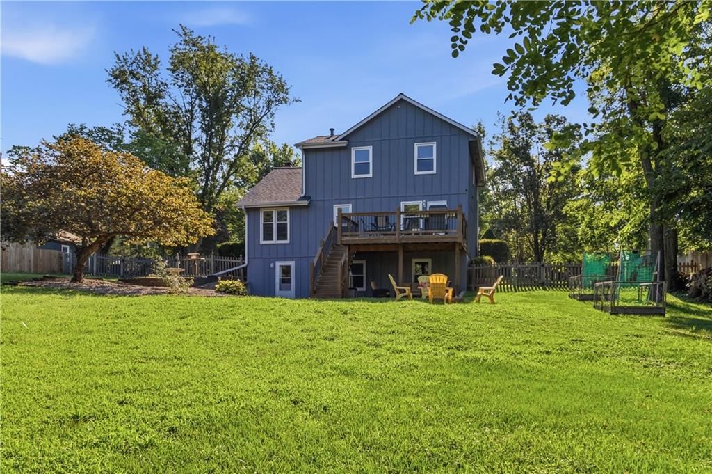 8406 N Crawford Avenue — photo 32