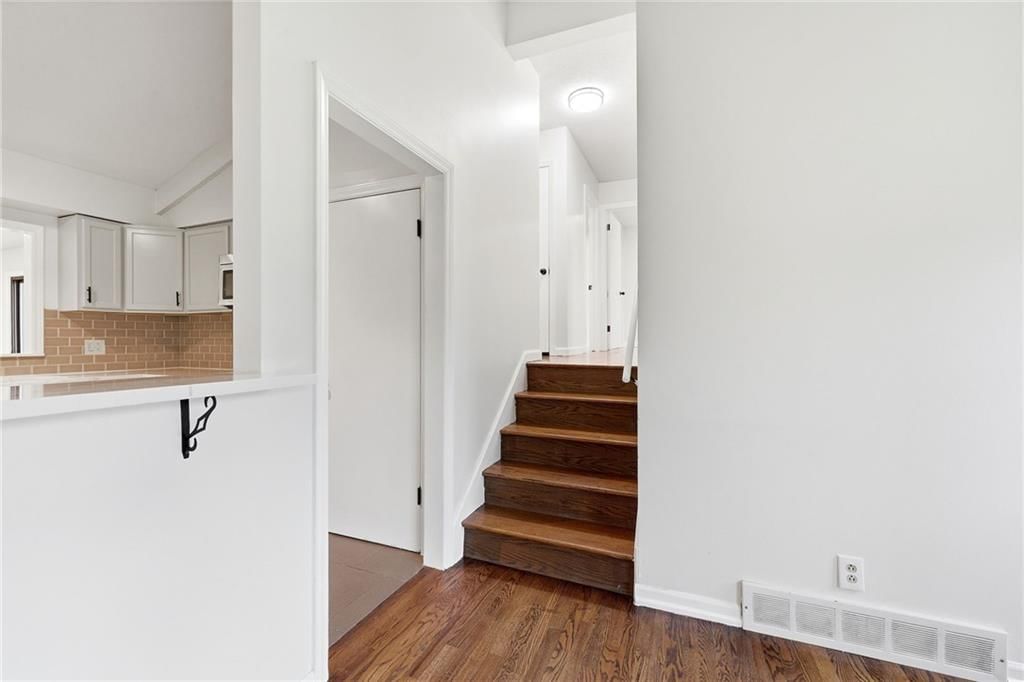 1702 NE Shady Lane Drive — photo 22