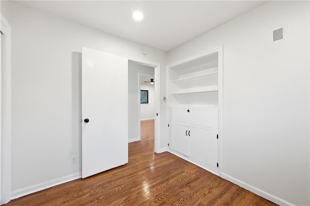 1702 NE Shady Lane Drive — photo 26