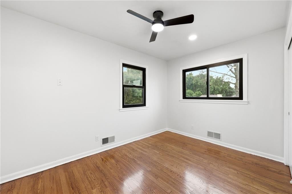 1702 NE Shady Lane Drive — photo 27