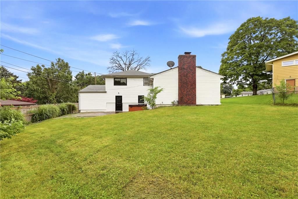 1702 NE Shady Lane Drive — photo 43