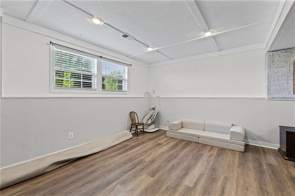 1010 NW Scenic Drive — photo 21