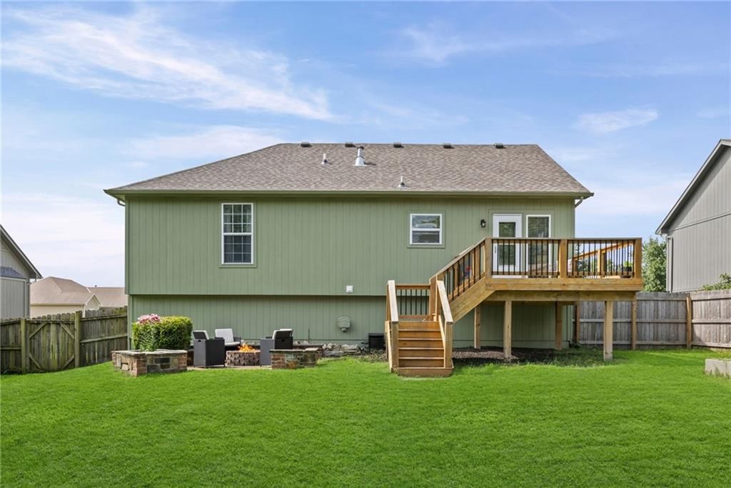 1010 NW Scenic Drive — photo 29