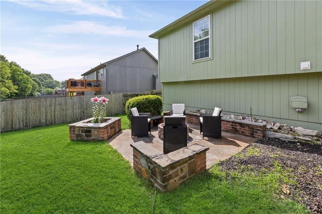 1010 NW Scenic Drive — photo 32
