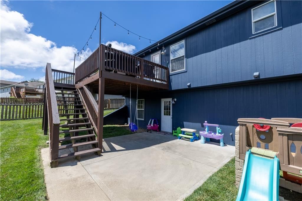 2203 Bateley Street — photo 9
