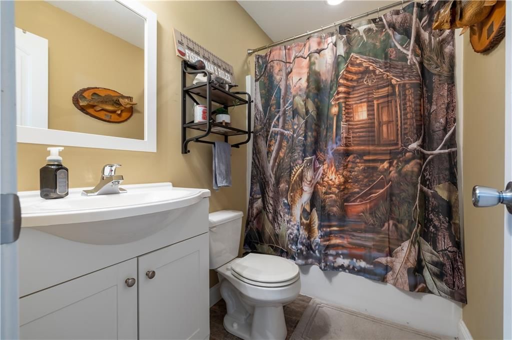 2203 Bateley Street — photo 34