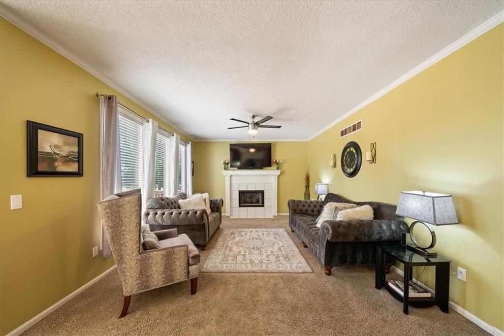 13920 W 143RD Court — photo 6