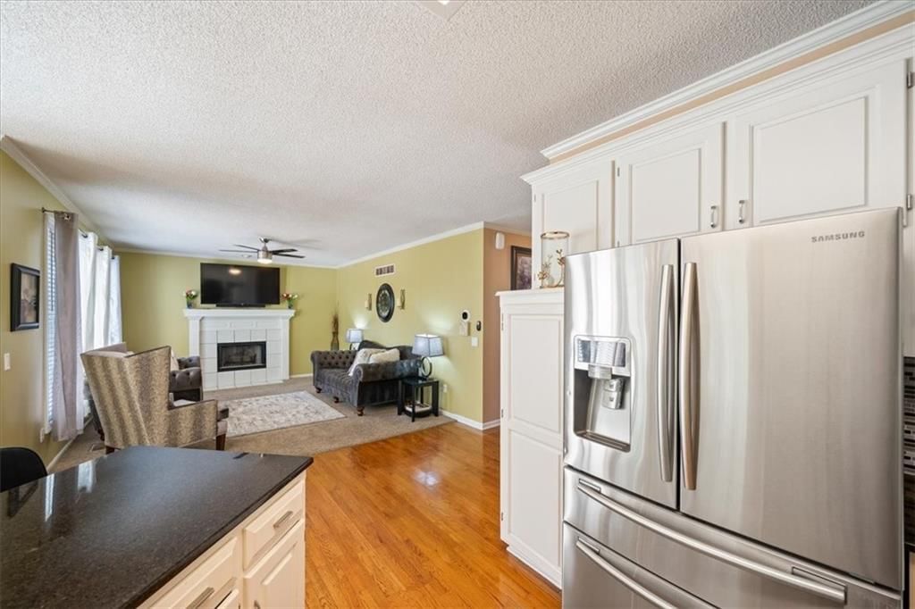 13920 W 143RD Court — photo 9
