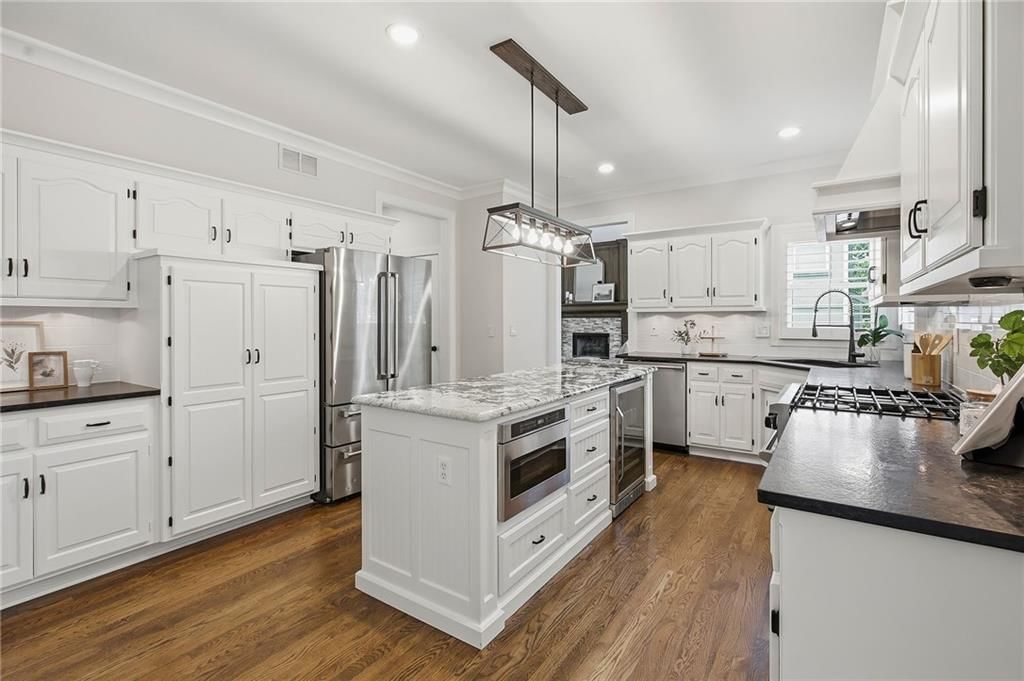 5204 W 157th Street — photo 7