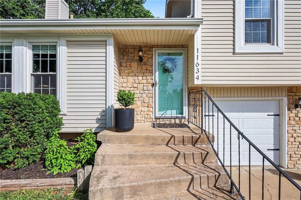 11634 Earnshaw Street — photo 4