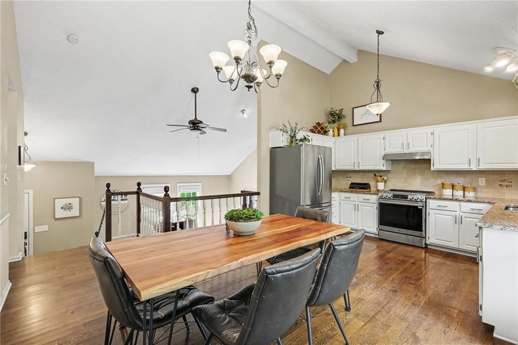 11634 Earnshaw Street — photo 10