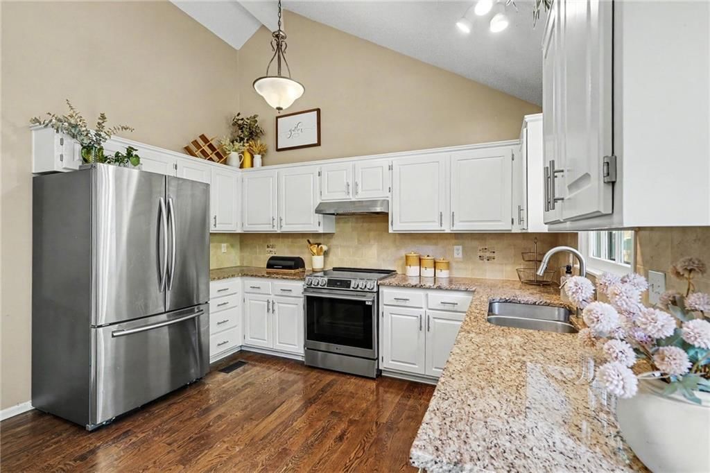 11634 Earnshaw Street — photo 11