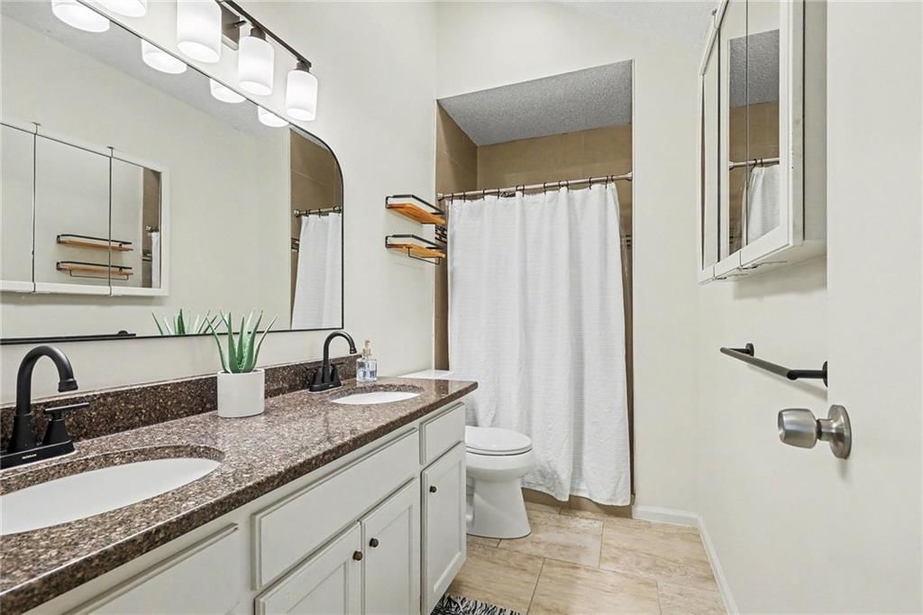 11634 Earnshaw Street — photo 19