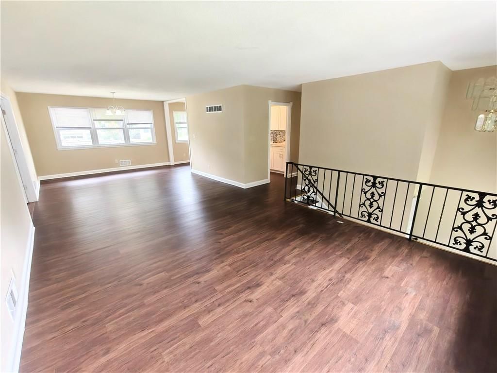 3900 S Hands Street — photo 3
