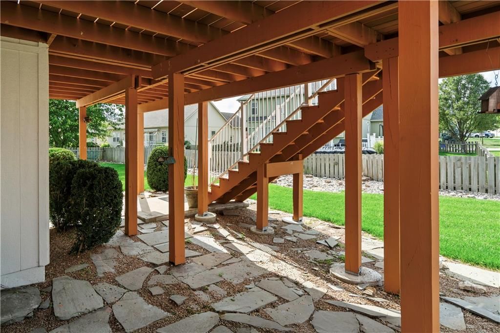 3912 SW Chatham Drive — photo 46