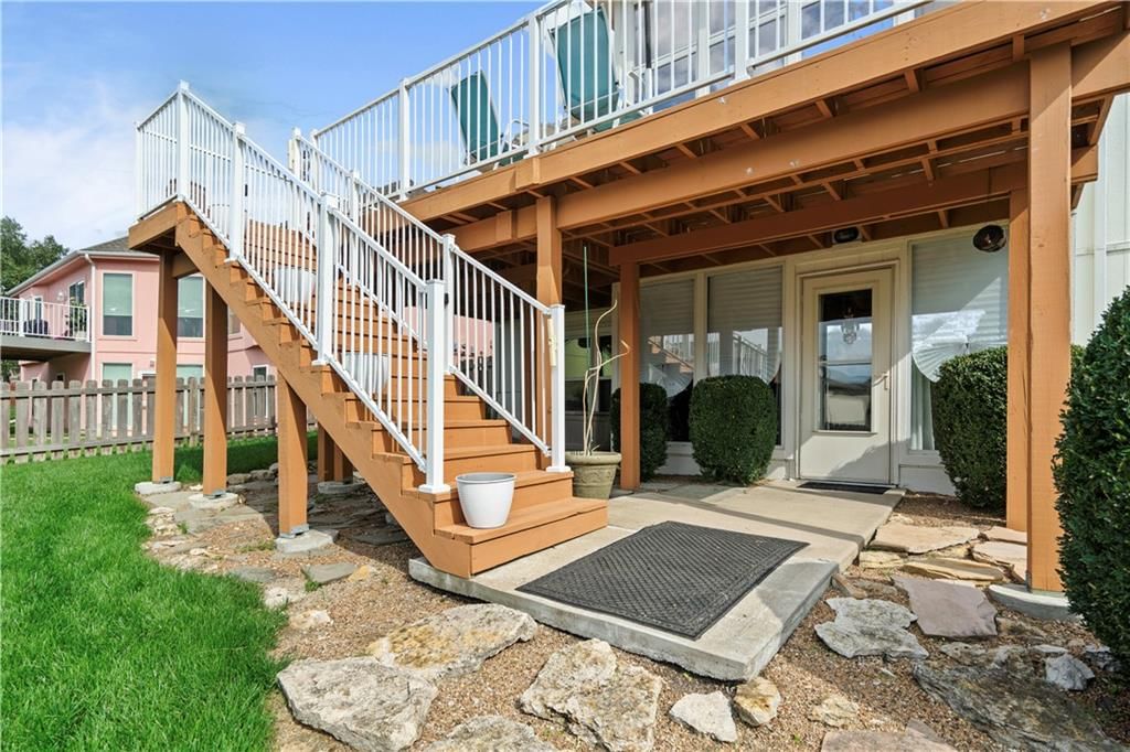 3912 SW Chatham Drive — photo 50