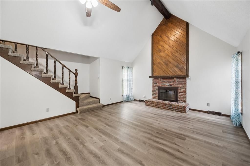 6804 N Agnes Avenue — photo 4