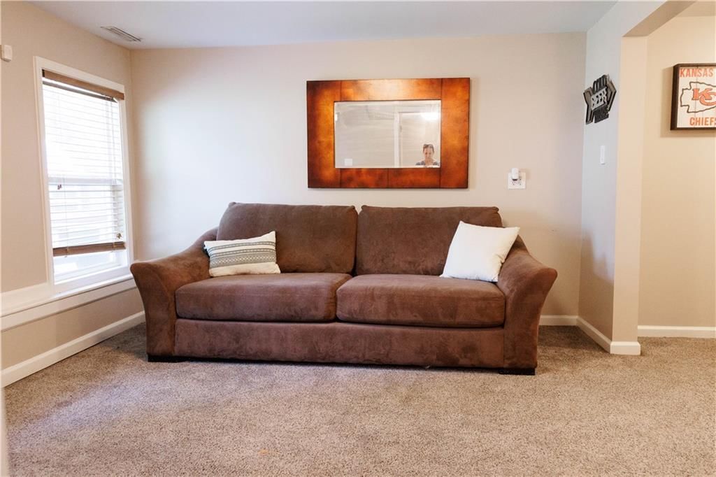 4160 N Chelsea Avenue — photo 20